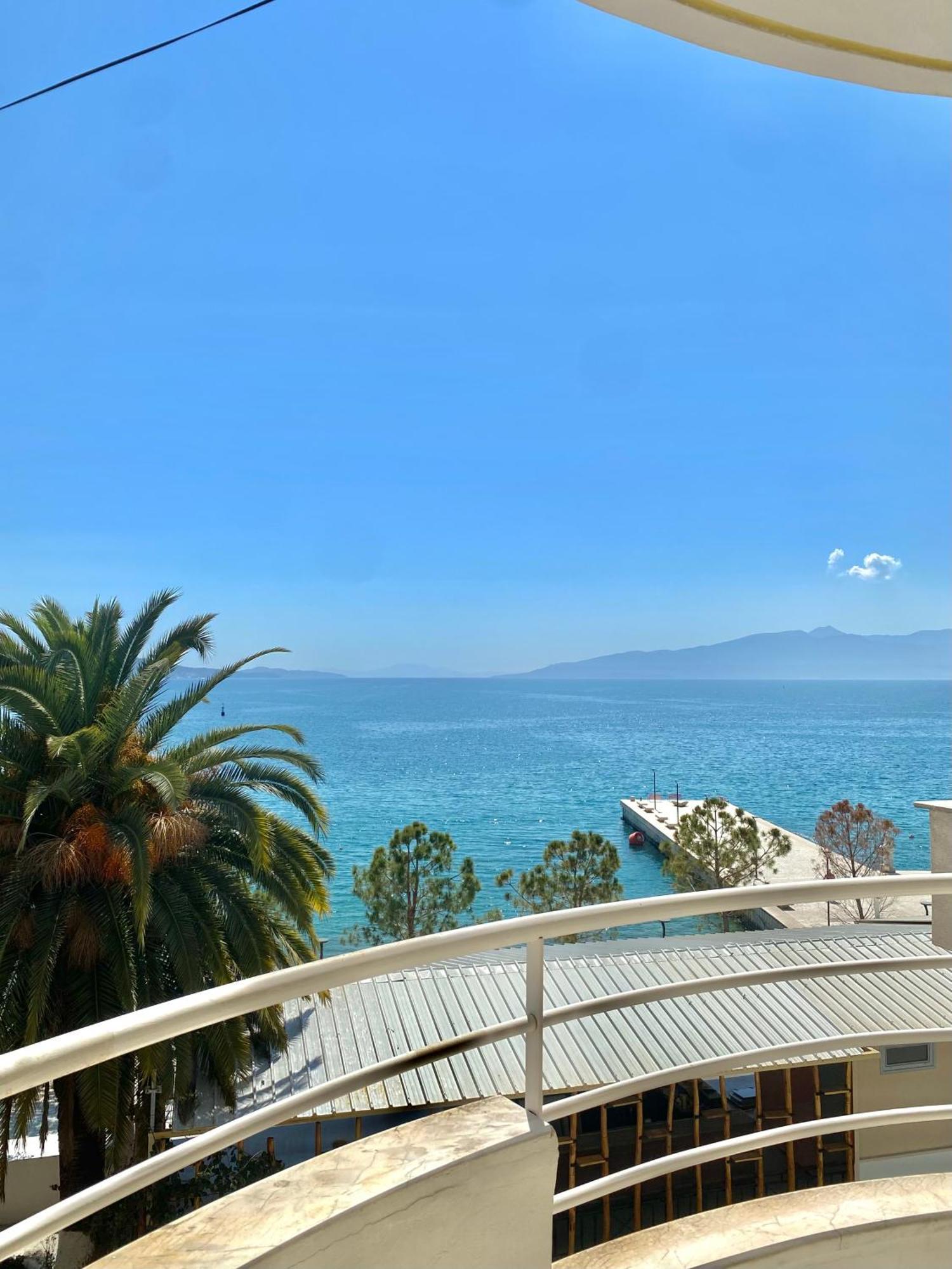 Caramel Sun Studios Apts Sarandë 外观 照片